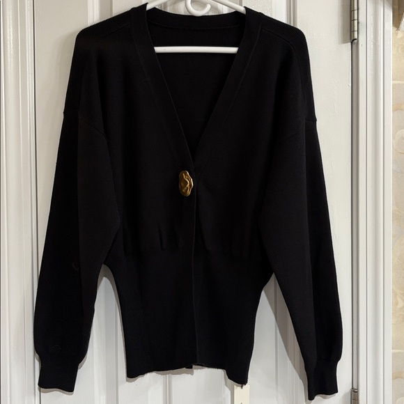 Commense Sweaters - Commence Elegant Gold Metal Button V-neck Cardigan Black Sweater